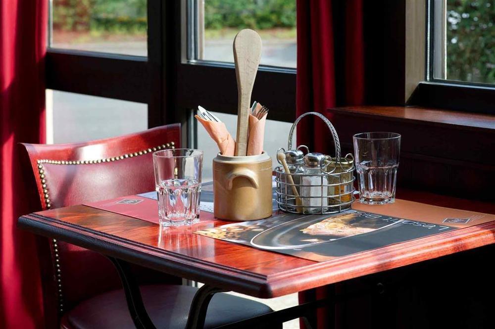 B&B Hotel Blois Nord Vallee Maillard Restaurante foto